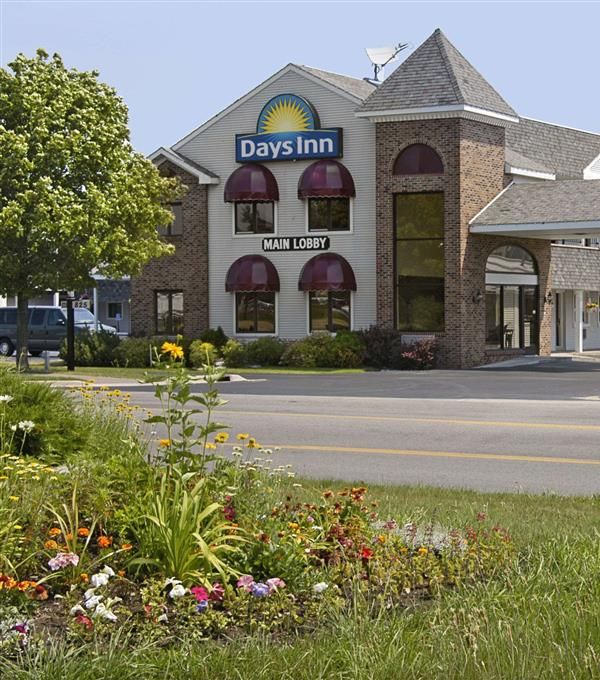 Days Inn By Wyndham Mackinaw City - Lakeview - St. Ignace, MI
