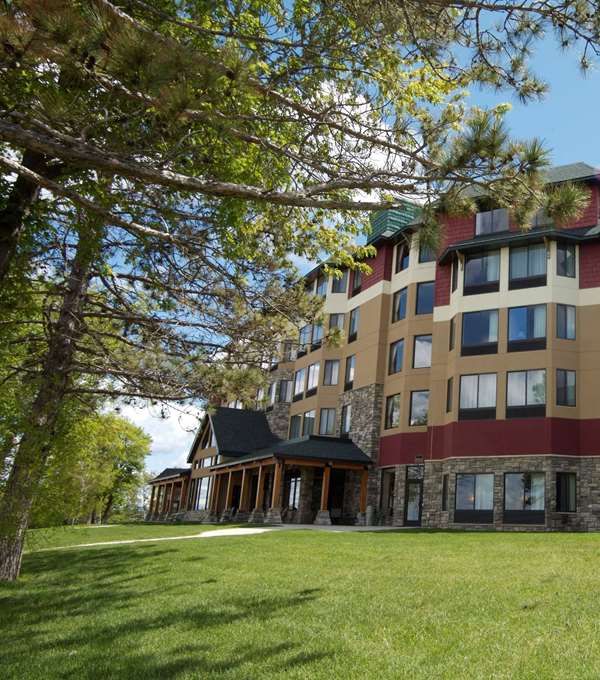 Trademark Coll By Wyndham Southshore Hotel On Lake Bemidji - 伯米吉