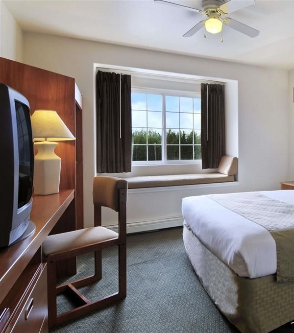 Microtel Inn & Suites By Wyndham Eagle River/anchorage Are - Anchorage