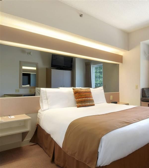 Microtel Inn & Suites By Wyndham Bloomington Msp Airport - Bloomington, MN
