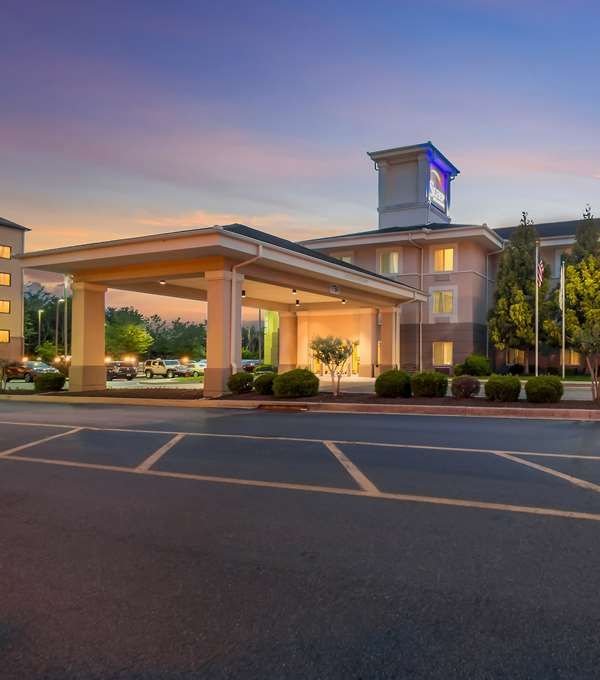 Sleep Inn & Suites Dover University Area - Dover, DE