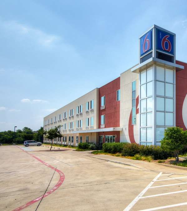 Motel 6 Northlake Speedway - Fort Worth, TX