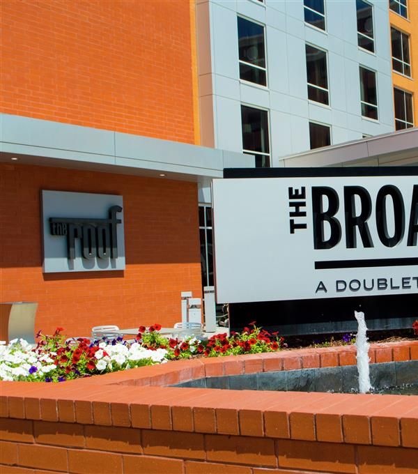The Broadway Columbia - A Doubletree By Hilton - Columbia, MO