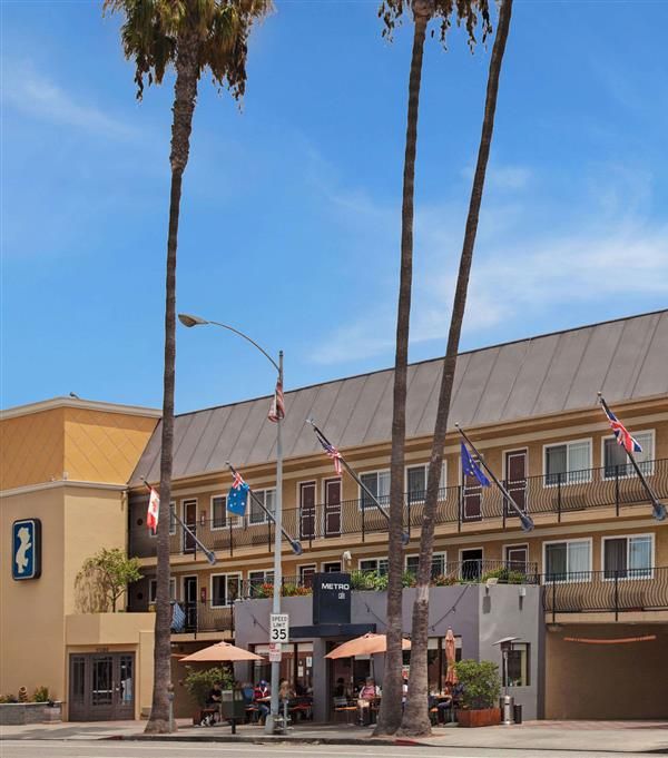 Travelodge By Wyndham Culver City - Culver City, CA