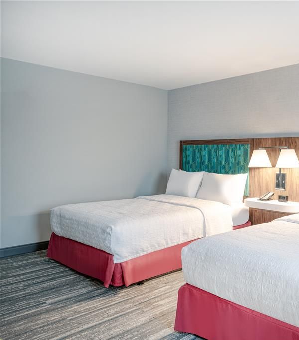 Hampton Inn Cleveland-airport/tiedeman Rd - Parma, OH