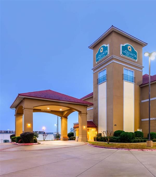 La Quinta Inn & Suites By Wyndham Longview North - Longview, TX