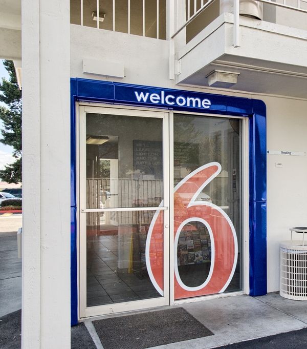 Motel 6 Everett North - 에버렛