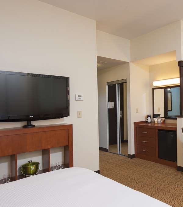 Hyatt Place Des Moines Downtown - Des Moines, IA
