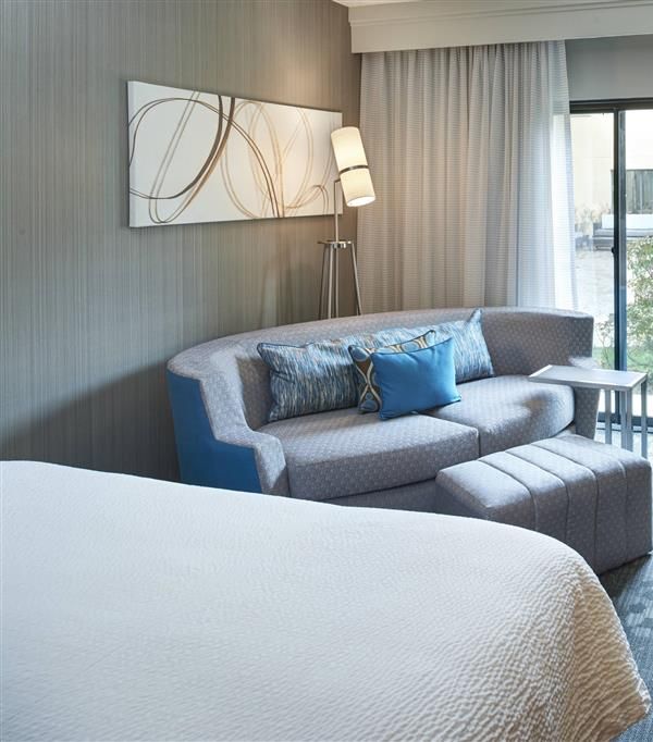 Americinn By Wyndham Brookfield - Brookfield, WI