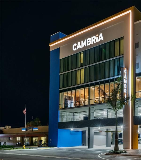Cambria Hotel St. Petersburg-madeira Beach Marina - Madeira Beach, FL
