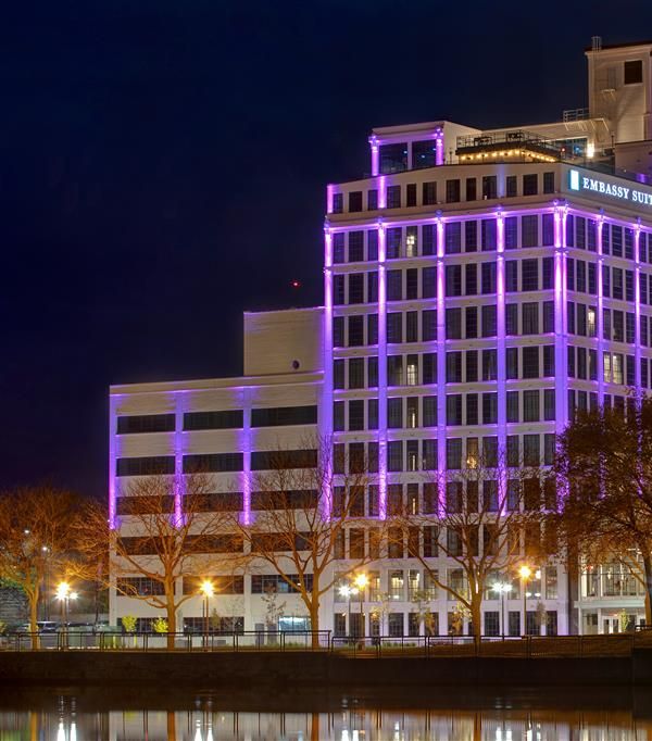 Embassy Suites Rockford Riverfront - Rockford, IL