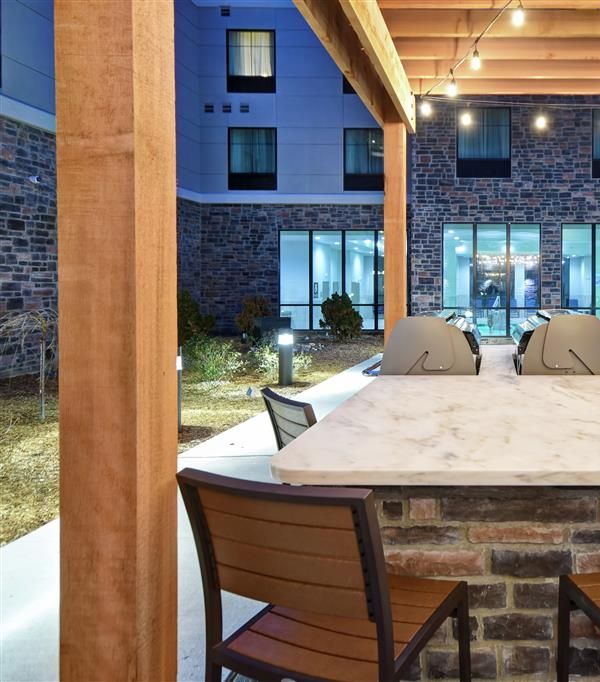 Homewood Suites By Hilton Orange New Haven - New Haven, CT