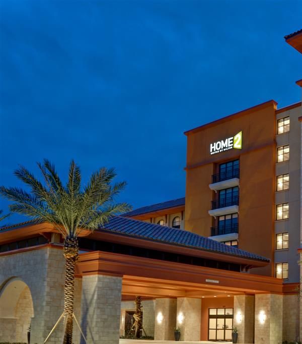 Home2 Suites By Hilton Orlando At Flamingo Crossings Town Center - Four Corners, FL