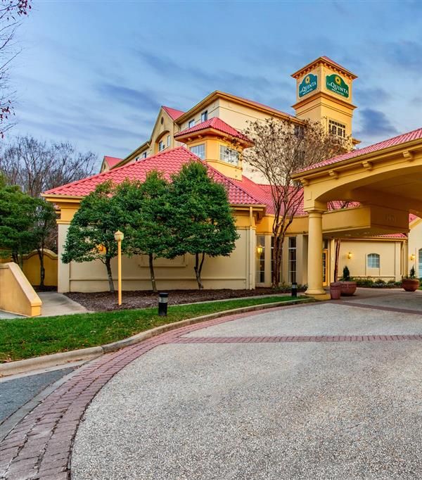 La Quinta Inn & Suites By Wyndham Raleigh/durham Southpoint - Durham, NC