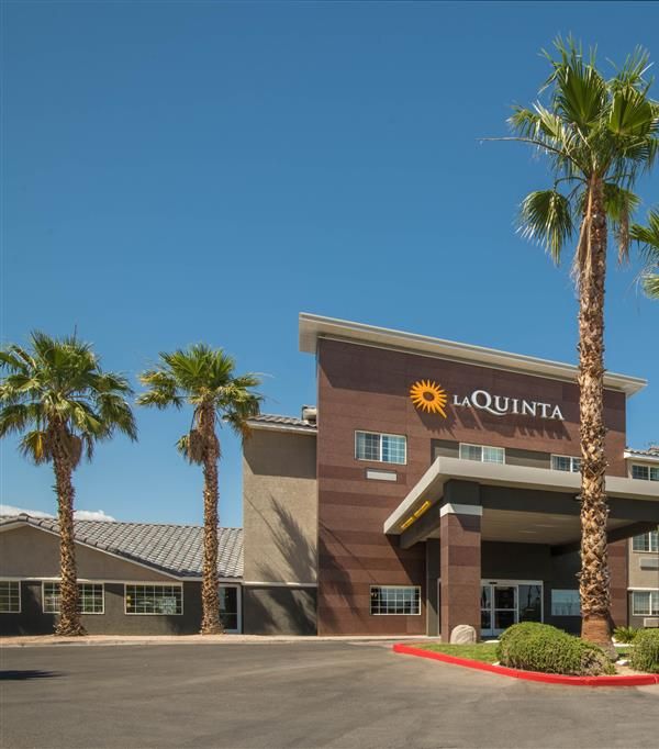 La Quinta Inn & Suites By Wyndham Las Vegas Nellis - Las Vegas, NV