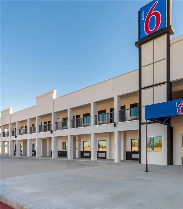 Motel 6 Channelview - Houston, TX