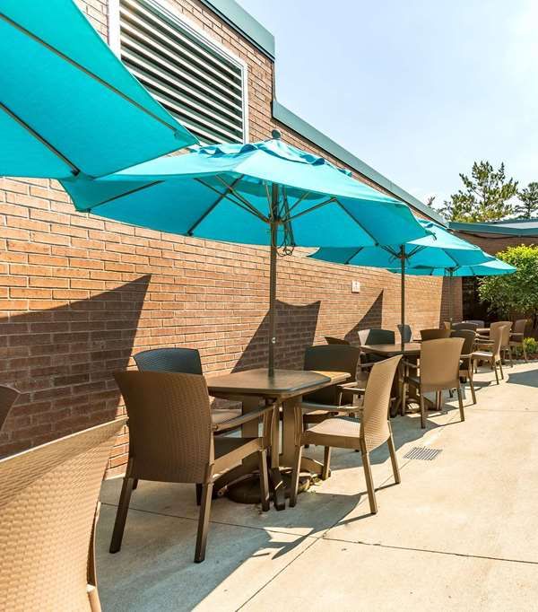 Country Inn & Suites By Radisson Traverse City Mi - Traverse City, MI