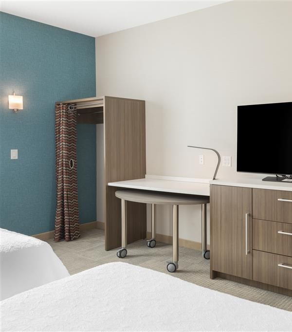 Home2 Suites By Hilton Redlands Loma Linda - Redlands, CA
