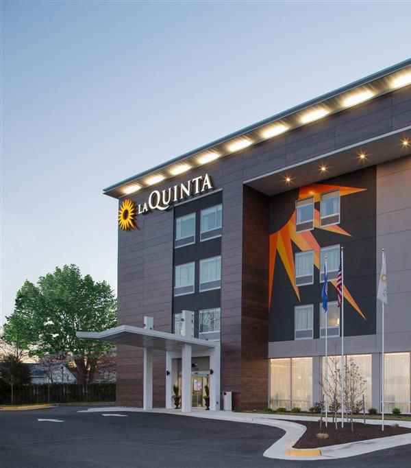 La Quinta Inn & Suites By Wyndham Manassas Va-dulles Airport - Manassas, VA