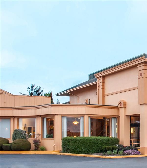 Quality Inn & Suites At Coos Bay - Coos Bay, OR