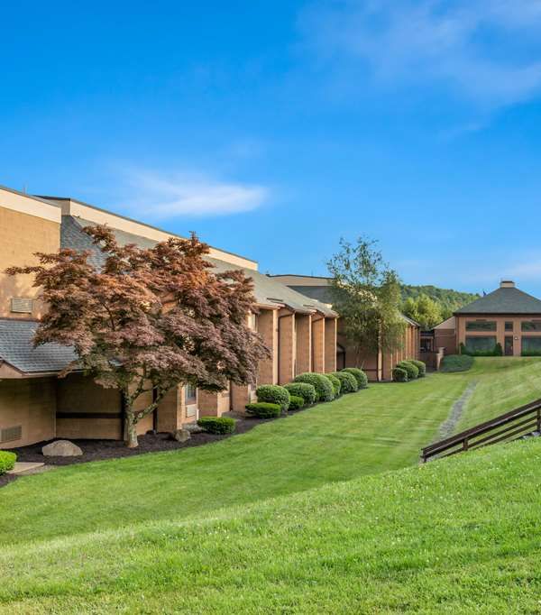 Comfort Inn Pocono Lakes Region - Lake Wallenpaupack, PA