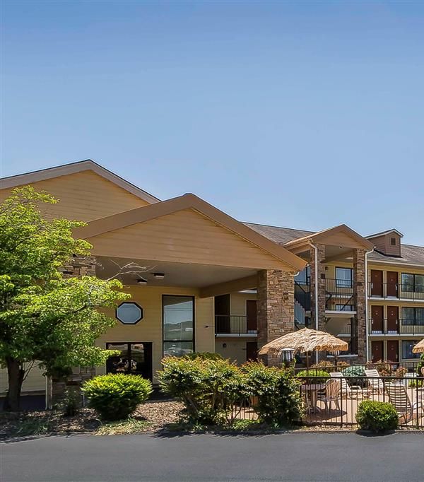 Quality Inn & Suites Sevierville - Pigeon Forge - Sevierville, TN