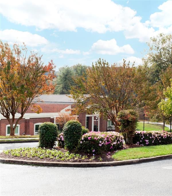 Days Inn By Wyndham Dahlonega University Area - Dahlonega, GA