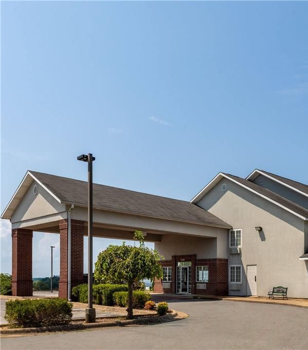 Days Inn By Wyndham Mountain Home - Mountain Home, AR