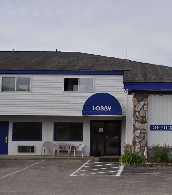 Super 8 By Wyndham Petoskey - Petoskey, MI