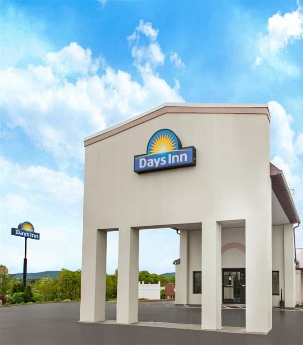 Days Inn By Wyndham Grantville Hershey North - Hershey, PA