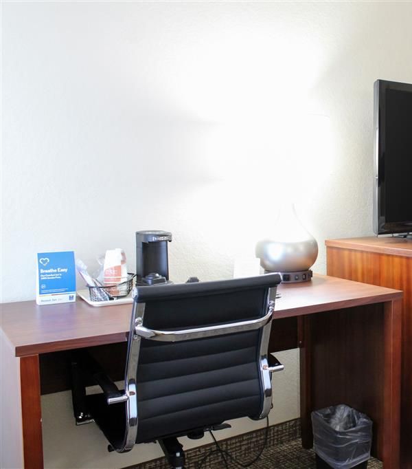 Comfort Inn & Suites Fultondale Gardendale I-65 - Birmingham, AL