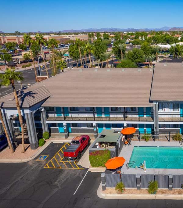 The Hotel Serene Glendale Peoria Surestay Collection By Bw - Peoria, AZ