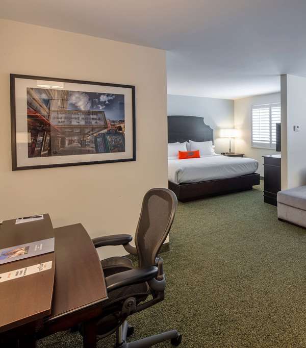 Trademark Collection By Wyndham Collegian Hotel & Suites - Syracuse, NY