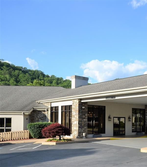 Quality Inn Cherokee Riverside - Cherokee, NC