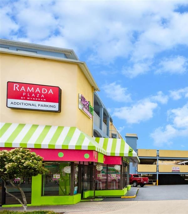 Ramada By Wyndham Virginia Beach - Virginia Beach, VA