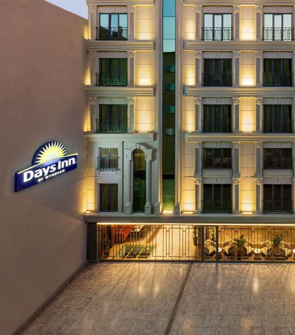 Days Inn By Wyndham Istanbul Bomonti - Bakırköy