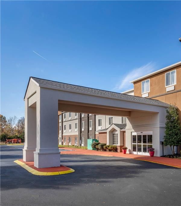 Mainstay Suites Lebanon - Nashville Area - Lebanon, TN