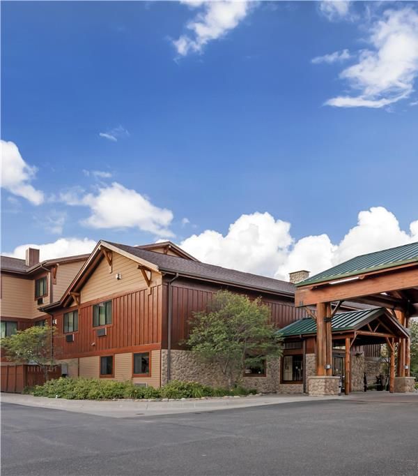 Best Western Plus Kelly Inn & Suites - Fargo, ND