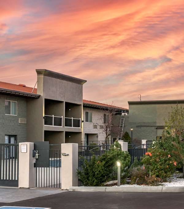 Best Western Plus Lake Front Hotel - Moses Lake, WA