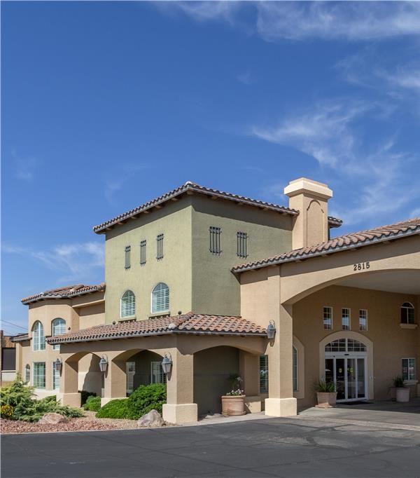 Best Western Plus A Wayfarer's Inn And Suites - Kingman, AZ