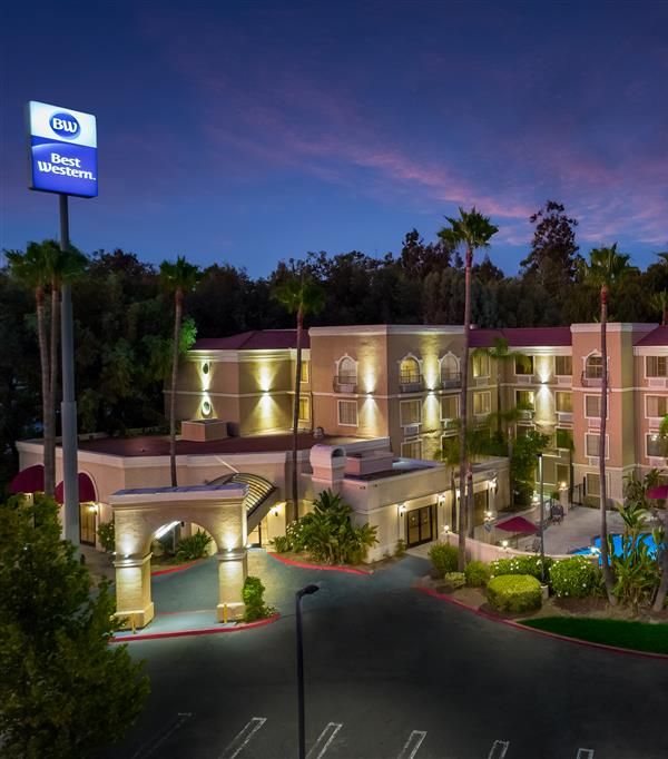 Best Western Escondido Hotel - 에스콘디도