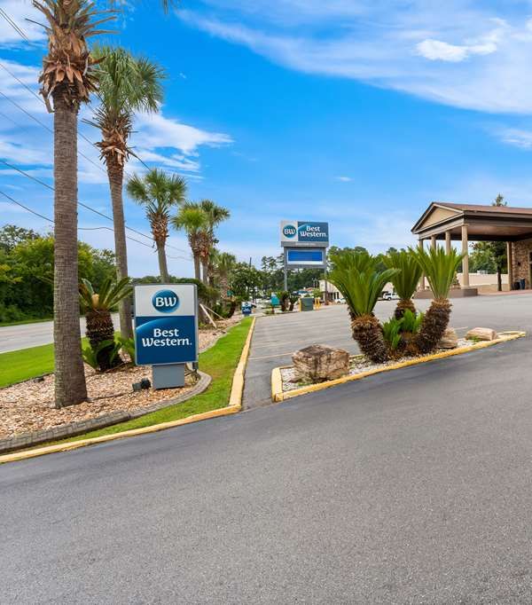 Best Western Riverside Inn - Macon, GA