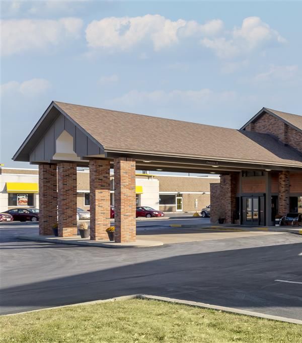 Best Western Falcon Plaza - Bowling Green - Bowling Green, OH