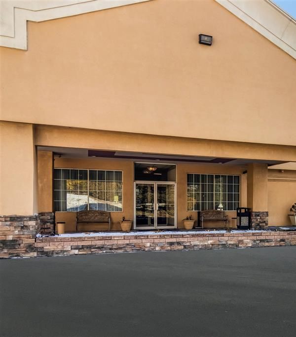 Quality Inn & Suites Indiana South - Indiana, PA