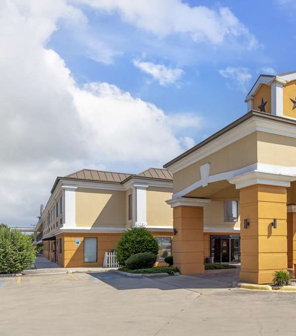 Best Western Inn & Suites - New Braunfels, TX