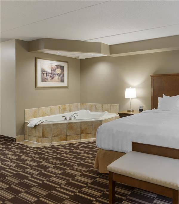 Best Western Plus Orillia Hotel - 오릴리아