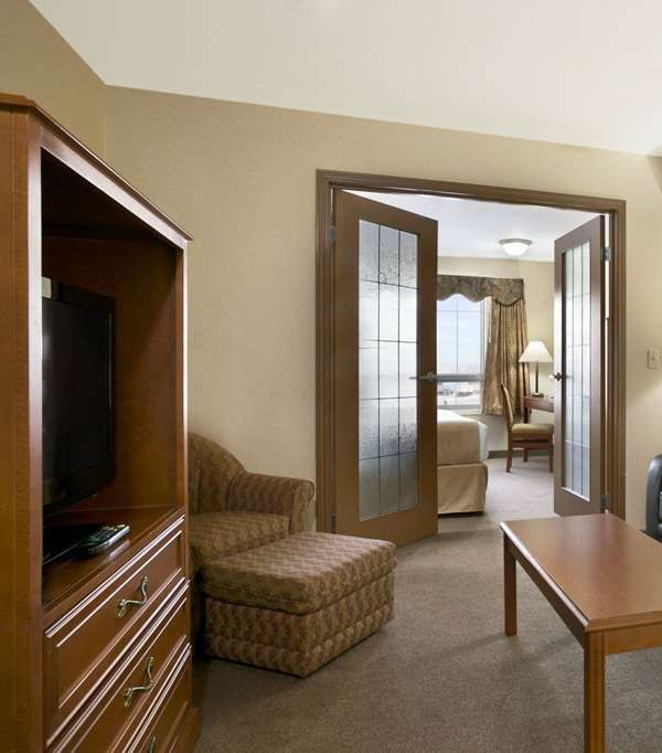 Super 8 By Wyndham High Level Ab - High Level