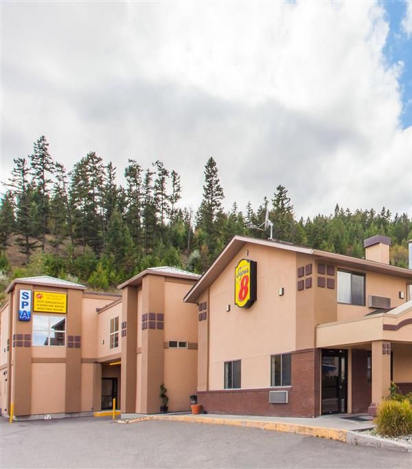 Super 8 By Wyndham Kamloops On The Hill - Kamloops