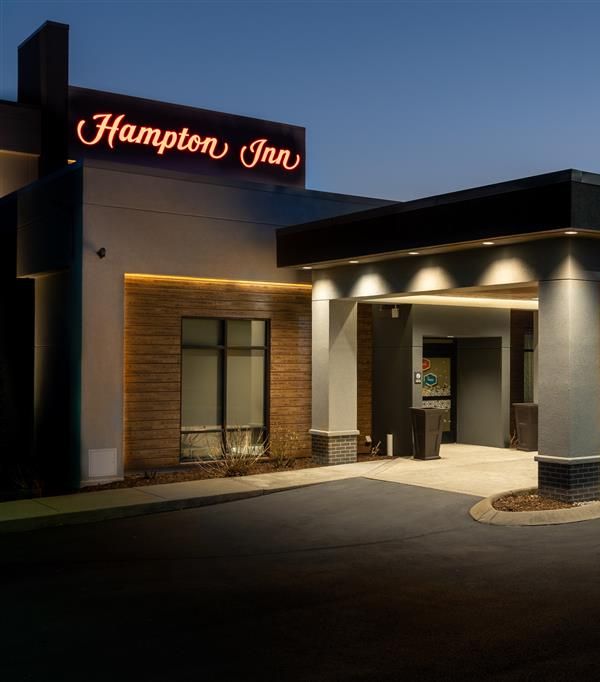 Hampton Inn Springfield - Springfield, TN