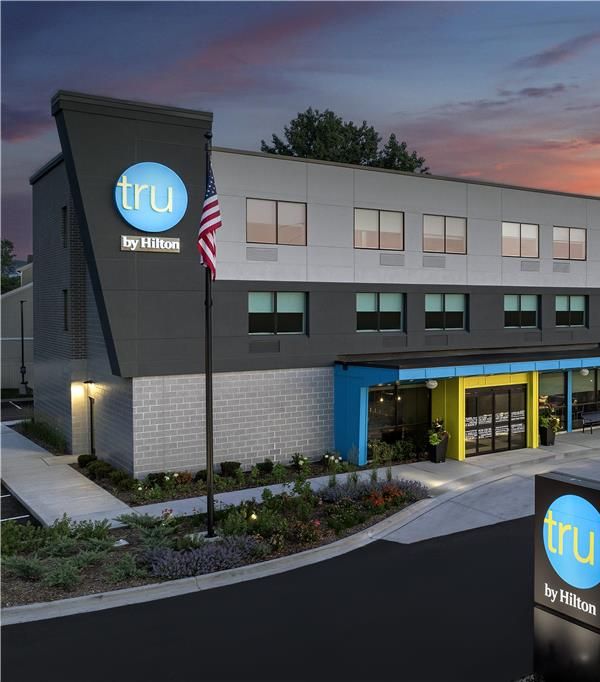 Tru By Hilton Joliet Plainfield - Joliet, IL